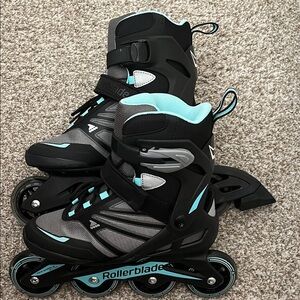 Rollerblade Women's Black and Blue Inline Skates